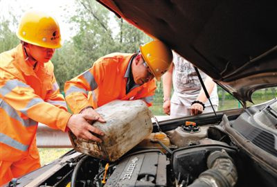 新干剑阁道路救援